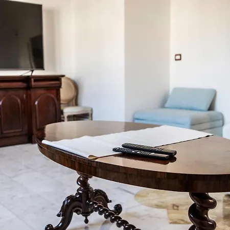 Sul Tempio D'apollo Syrakuzy